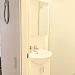 5 Minute Walk To Lego House - N18 - With Private Bathroom 아파트 빌룬드