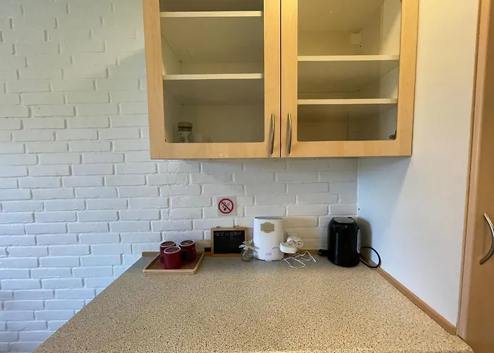 5 Minute Walk To Lego House - N18 - With Private Bathroom